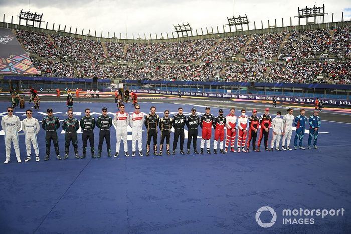 El desfile de pilotos