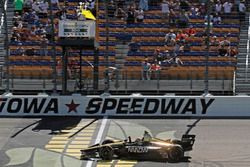 James Hinchcliffe, Schmidt Peterson Motorsports Honda remporte la course