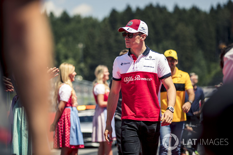 Charles Leclerc, Sauber lors de la parade des pilotes