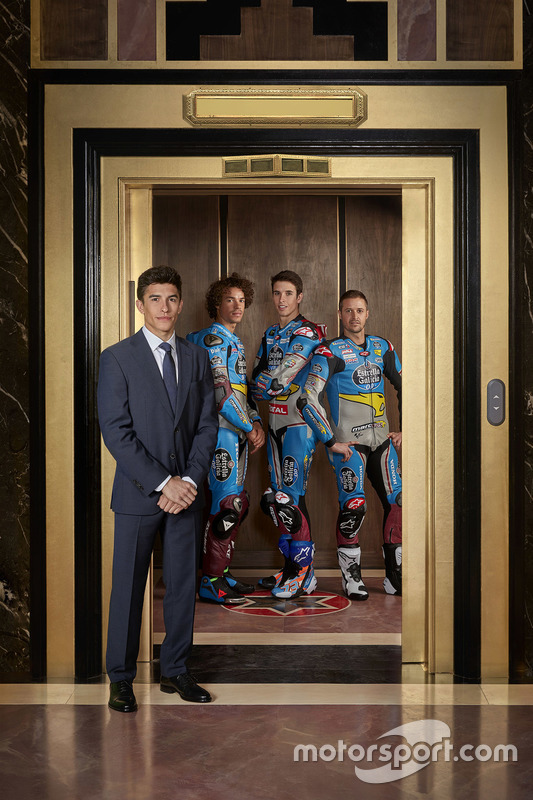 Marc Márquez, Thomas Luthi, Franco Morbidelli y Alex Márquez en el ascensor de los sueños