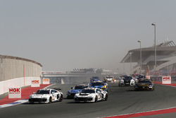 Start action, #247 Phoenix Racing Audi R8 LMS GT4: Adderly Fong, Marchy Lee, Shaun Thong, Darryl O'Young, Charles Kwan, #248 Phoenix Racing Audi R8 LMS GT4: Philip Ellis, Joonas Lappalainen, Gosia Rdest, John-Louis Jasper