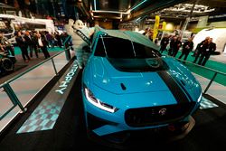 Il lancio del Jaguar I-Pace eTrophy presentato dal celebre