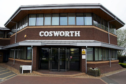 Northampton'daki Cosworth motor fabrikası