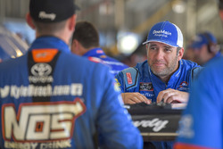 Elliott Sadler, JR Motorsports, Chevrolet Camaro Chevrolet OneMain Financial