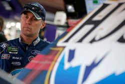 Kevin Harvick, Stewart-Haas Racing, Ford Fusion Busch Beer Flannel