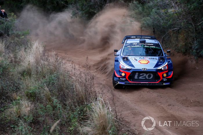 Thierry Neuville, Nicolas Gilsoul, Hyundai i20 WRC, Hyundai Motorsport