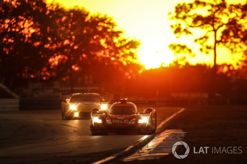 #31 Action Express Racing Cadillac DPi, P: Eric Curran, Mike Conway, Felipe Nasr