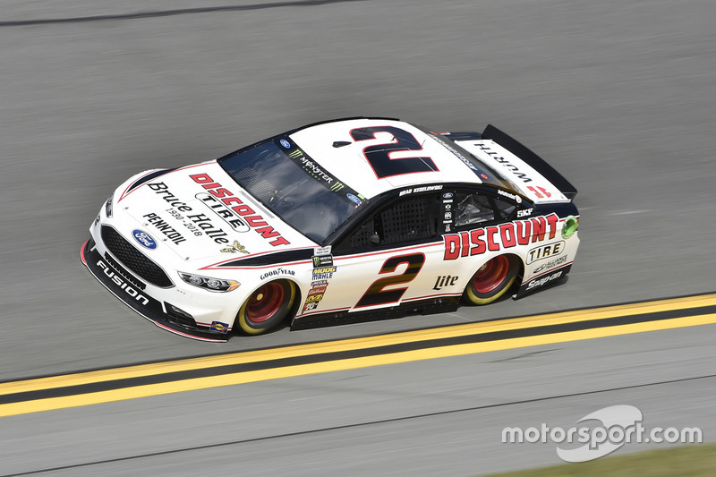 Brad Keselowski, Team Penske, Discount Tire Ford Fusion