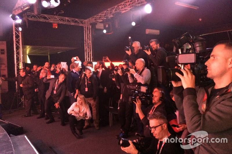 Atmosfera della presentazione