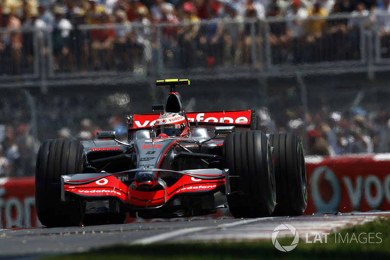 McLaren MP4-23 (2008)