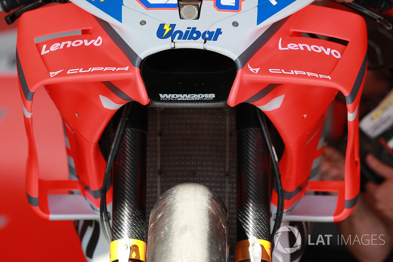 Andrea Dovizioso, Ducati Team, fairing