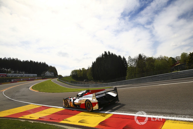 #7 Toyota Gazoo Racing Toyota TS050: Mike Conway, Jose Maria Lopez, Kamui Kobayashi