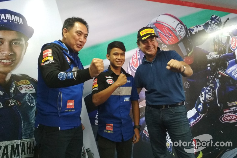 WorldSSP300: GM Motorsport & Aftersales PT. Yamaha Indonesia Motor Mfg (YIMM), M. Abidin dan Galang Hendra, Yamaha Team MotoX Racing