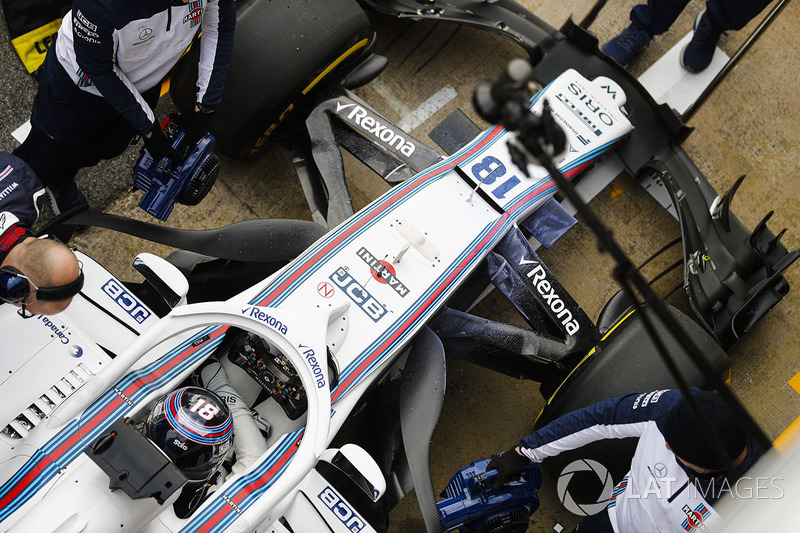 Lance Stroll, Williams FW41, en pits