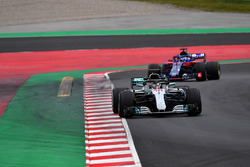 Lewis Hamilton, Mercedes-AMG F1 W09
