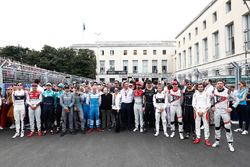 Les pilotes 2018 de Formule E sur la grille à Rome