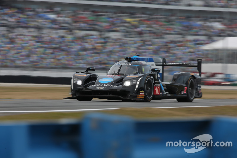 #10 Wayne Taylor Racing Cadillac DPi: Jordan Taylor, Renger Van Der Zande, Ryan Hunter-Reay