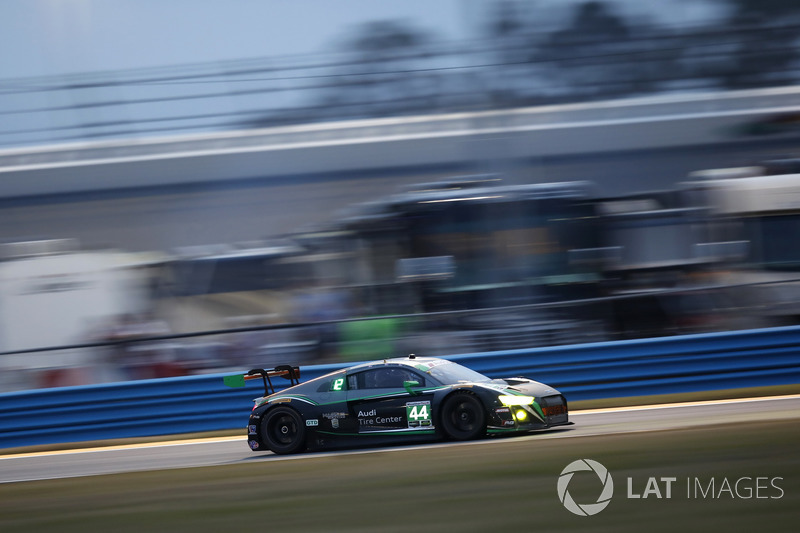 #44 Magnus Racing Audi R8 LMS GT3: John Potter, Andy Lally, Andrew Davis, Markus Winkelhock