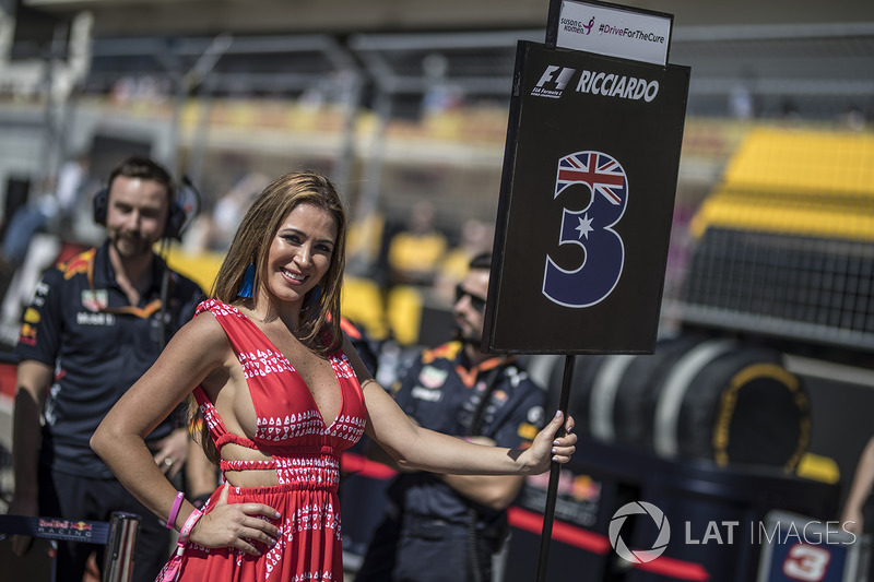 Grid girl