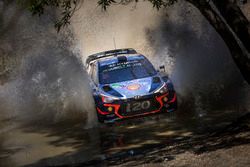 Thierry Neuville, Nicolas Gilsoul, Hyundai Motorsport Hyundai i20 Coupe WRC