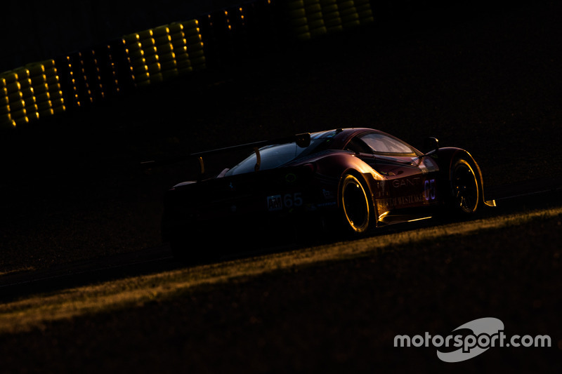 #65 Scuderia Corsa Ferrari 488 GTE: Christina Nielsen, Alessandro Balzan, Bret Curtis