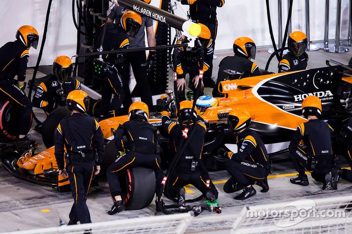 Menos potencia que nunca... y otro abandono