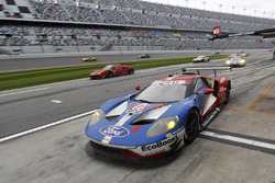 #66 Ford Performance Chip Ganassi Racing Ford GT: Joey Hand, Dirk Müller, Sébastien Bourdais