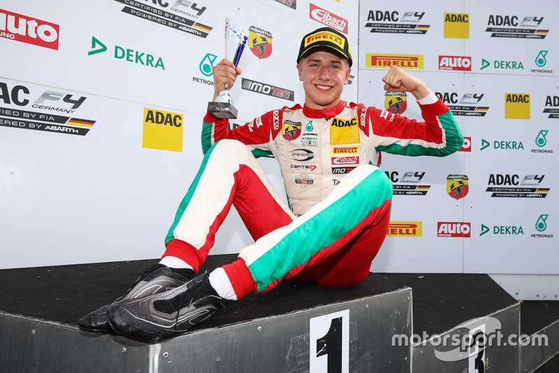 Formel 4 Deutschland: Jüri Vips (Estland)