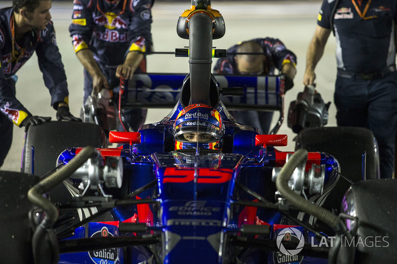 Carlos Sainz Jr., Scuderia Toro Rosso STR12