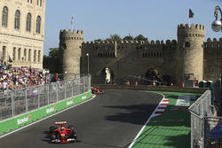 Kimi Raikkonen, Ferrari SF70H, Sebastian Vettel, Ferrari SF70H
