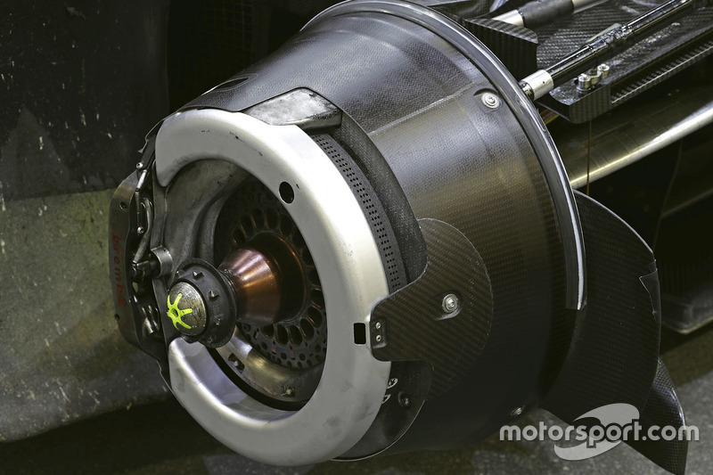 Detail Bremse, #8 Audi Sport Team Joest Audi R18 brake detail