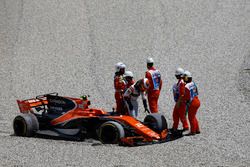 Stoffel Vandoorne, McLaren, abandonne après un contact avec Felipe Massa, Williams FW40