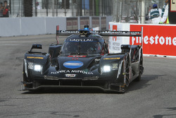 #10 Wayne Taylor Racing Cadillac DPi: Ricky Taylor, Jordan Taylor