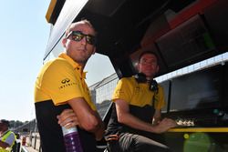 Роберт Кубица, Renault Sport F1 Team и Алан Пермейн, гоночный инженер Renault Sport F1 Team