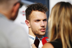 Luca Ghiotto, Williams FW40