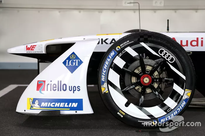 Audi e-tron FE04