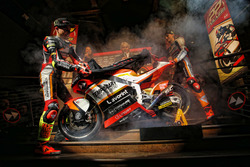 Giovanni Cuzari with Luca Marini, Lorenzo Baldassarri, Forward Racing