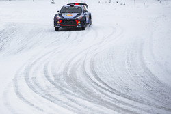 Thierry Neuville, Nicolas Gilsoul, Hyundai i20 WRC, Hyundai Motorsport
