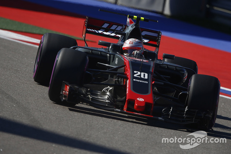 13. Kevin Magnussen, Haas F1 Team VF-17