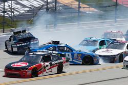 Daniel Suarez, Joe Gibbs Racing Toyota, Brennan Poole, Chip Ganassi Racing Chevrolet, Matt Tifft, Joe Gibbs Racing Toyota crash