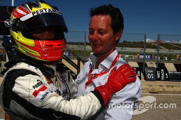 Rio Haryanto, DAMS, Piers Hunnisett, manajer Rio
