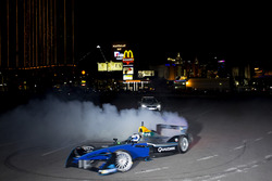 Sam Bird, DS Virgin Racing, performs a donut