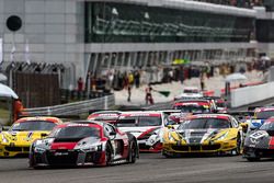 #16 Audi Sport Team Phoenix, Audi R8 LMS: Pierre Kaffer, Rene Rast, Markus Winkelhock