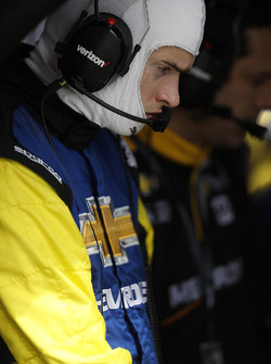 Un ingénieur de Simon Pagenaud, Team Penske Chevrolet