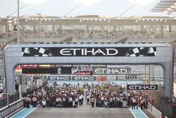 The grid before the start of the race