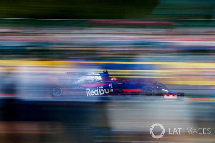 Carlos Sainz Jr., Scuderia Toro Rosso STR12