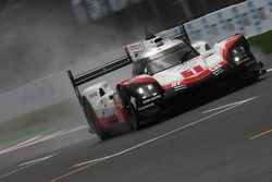 #1 Porsche Team Porsche 919 Hybrid: Neel Jani, Andre Lotterer, Nick Tandy