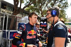 Даниил Квят, Scuderia Toro Rosso STR12