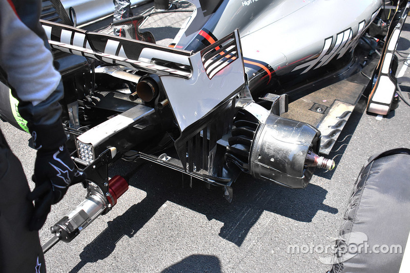 Haas F1 Team VF-17 rear detail