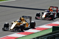 Kevin Magnussen, Renault Sport F1 Team R.S.16
